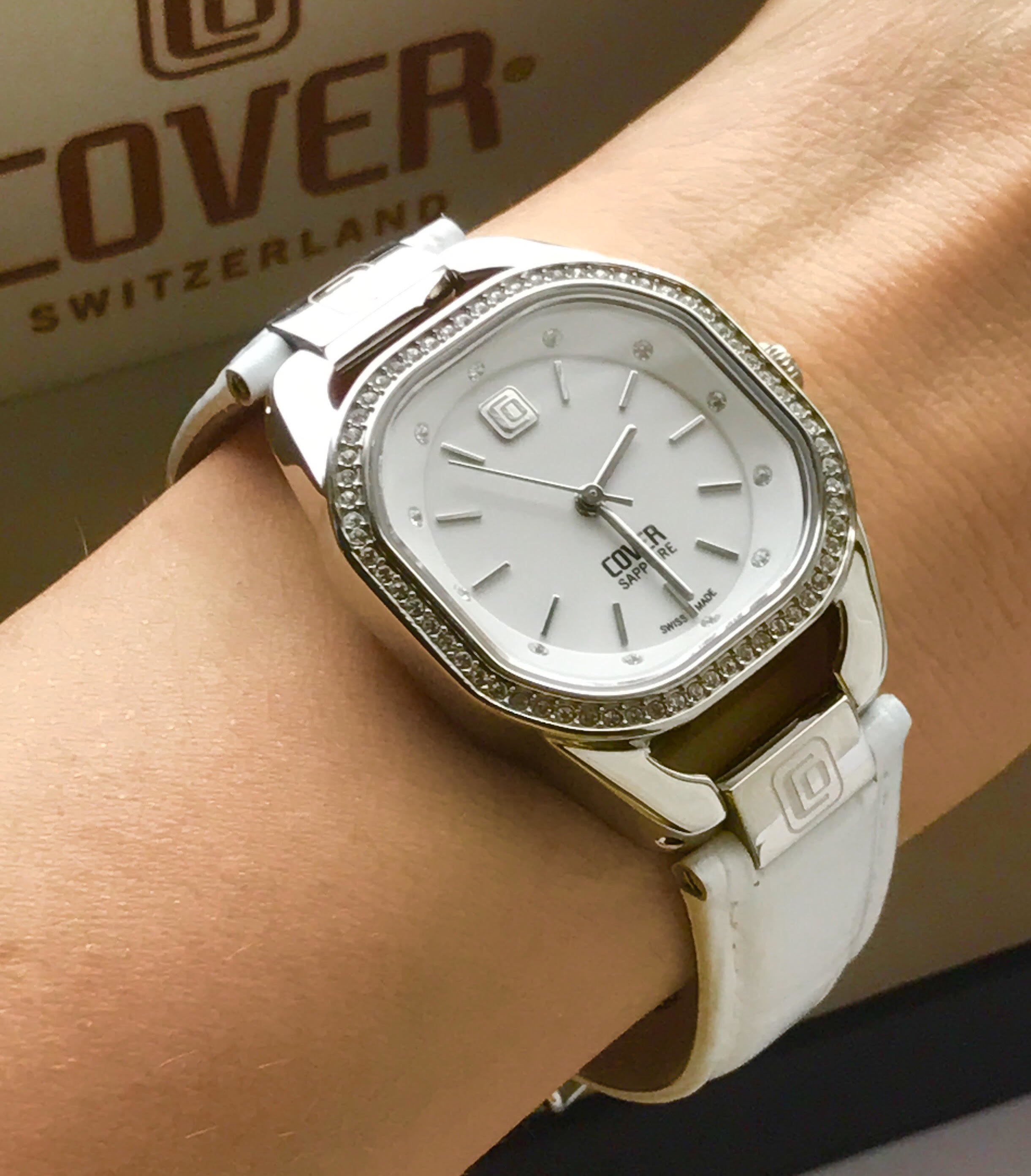 Женские часы Cover Co148.05